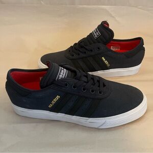 Adidas Majerus Skate Shoes Mens Navy Blue size 9.5US Excellent